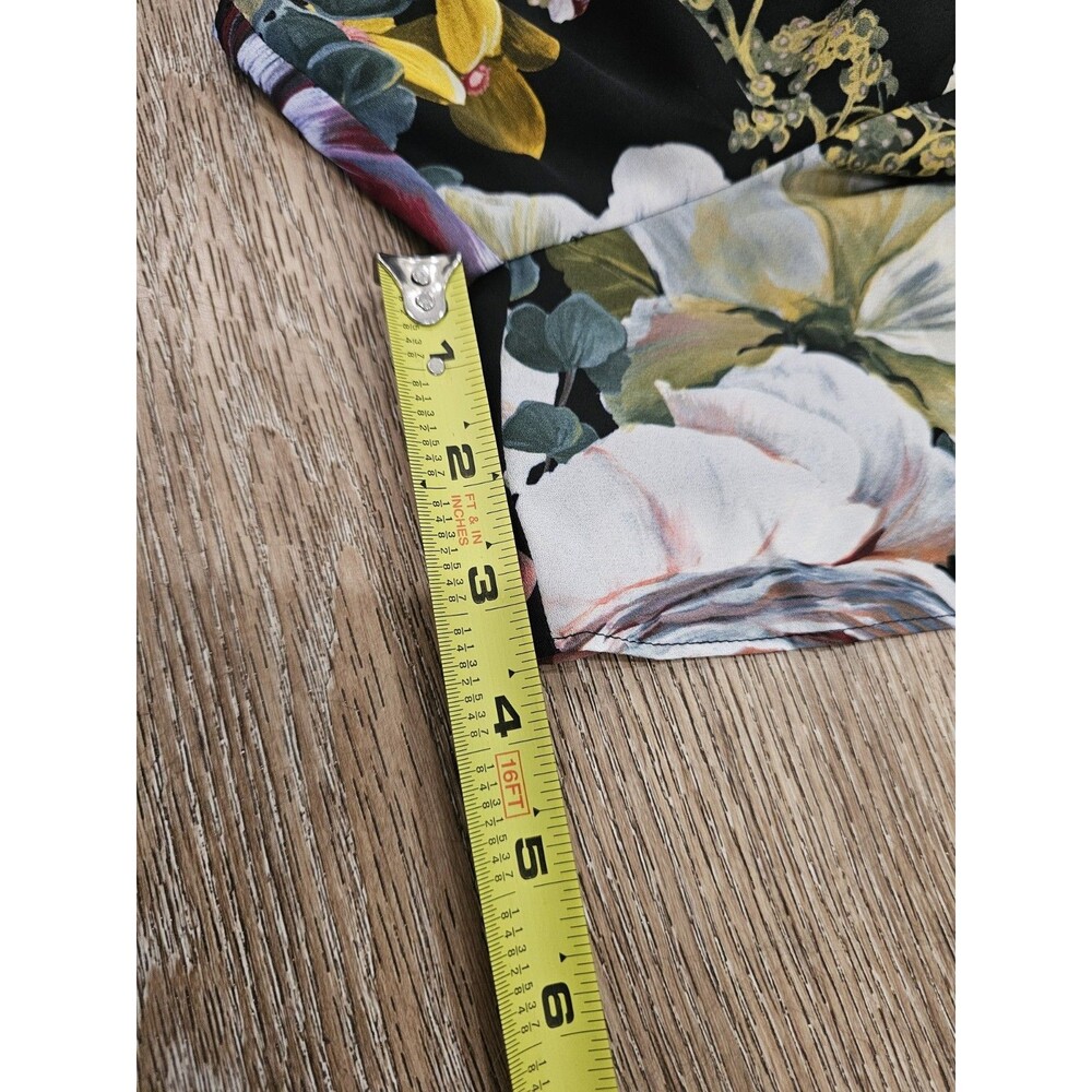 Express Women's Floral V-Neck Long Sleeve Twist Front RomperSize Medium NWT - Picture 8 of 10